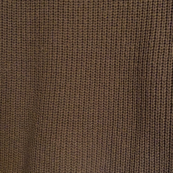 Sweater - Picture 2 of 3